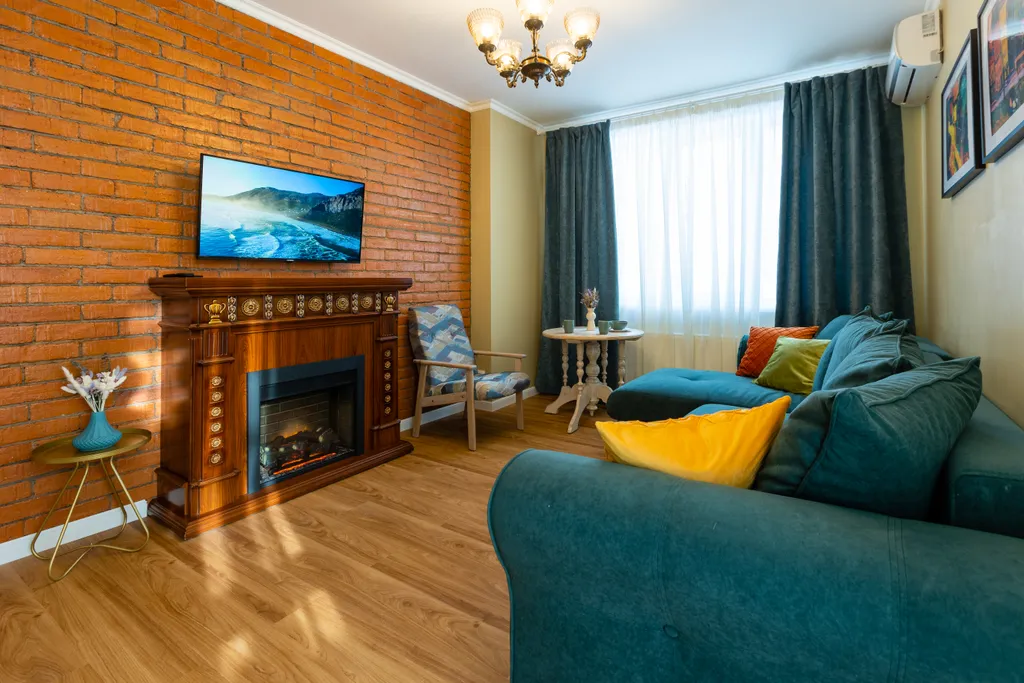 Яркая квартира с двумя балконами