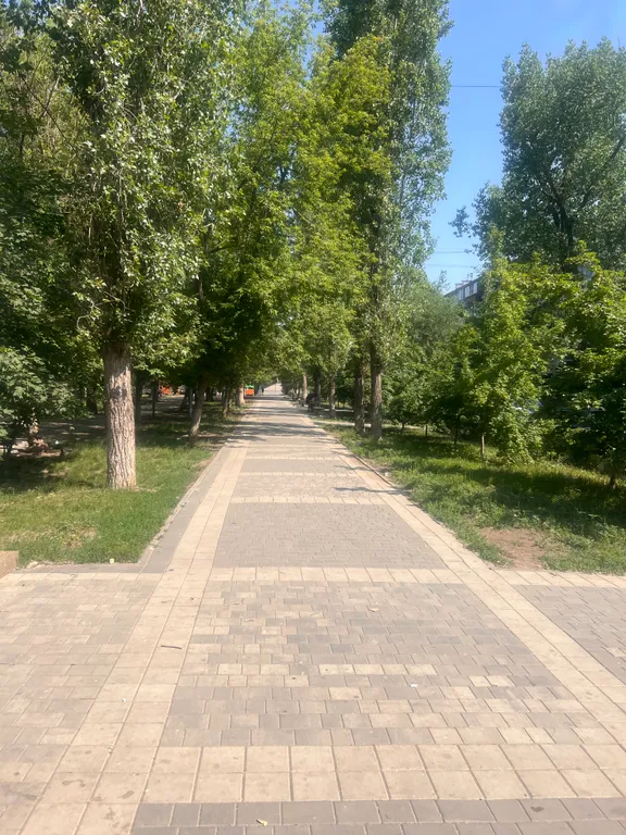 Двухкомнатная квартира в центре золотого квадрата на Северром