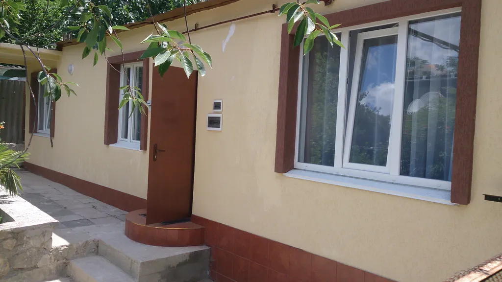 Коттедж Дом на Достоевского — аренда посуточно в Ялта