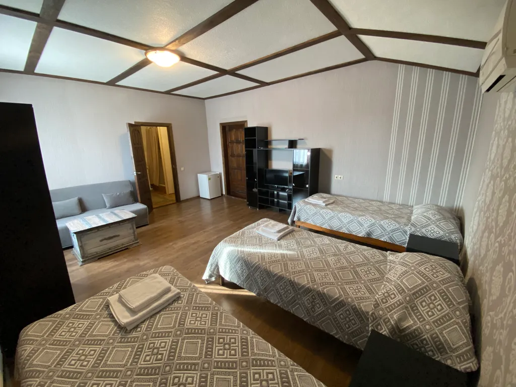 Уютный 4-х местный номер с удобствами на рыбалке