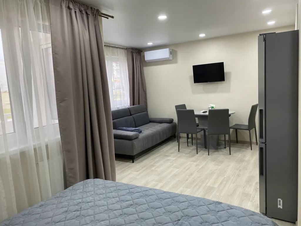 Квартира Квартира Благоустроенная студия с видом на горы — Сириус