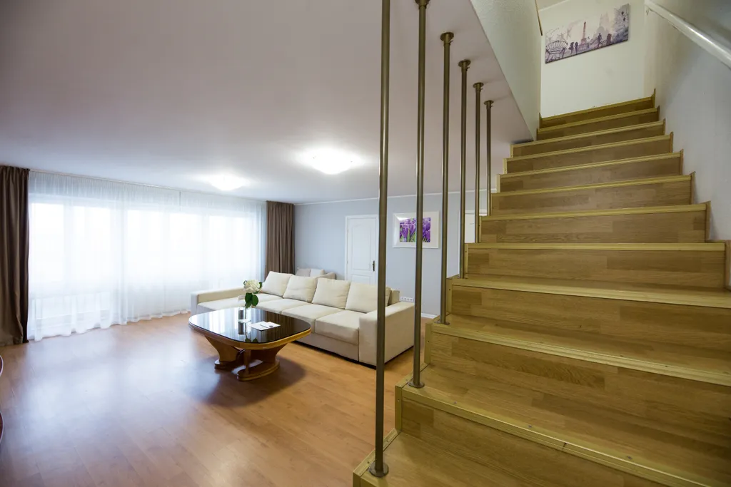 Апартаменты 4-комнатные в центре города