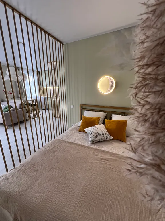 Очаровательная студия облака с качелями