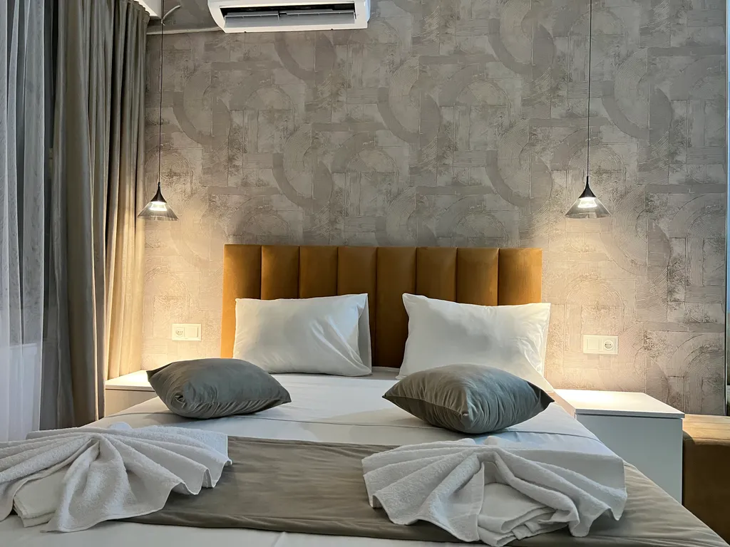 Stylish apt city center saryan next to restaurants and cafes