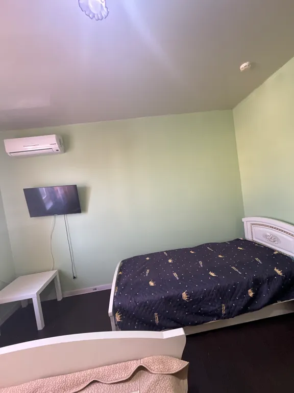 Номер с индивидуальным душем и туалетом