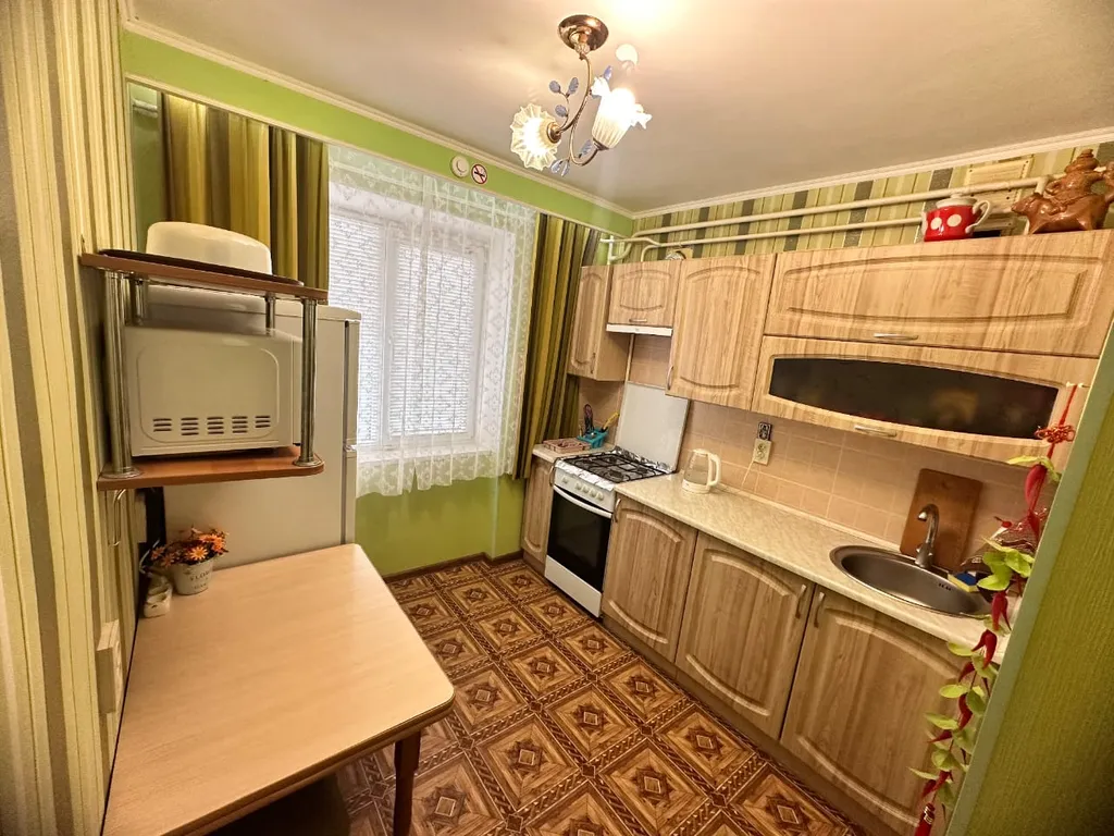 Квартира Уютная квартира в 5 минутах ходьбы от жд вокзала — Джанкой