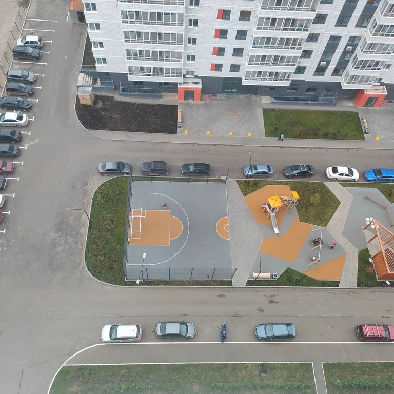 Стильная чистая квартира рядом с Куполом, Ледовым дворцом