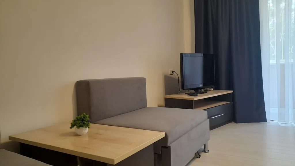 Квартира с кондиционером у гостиницы Планета