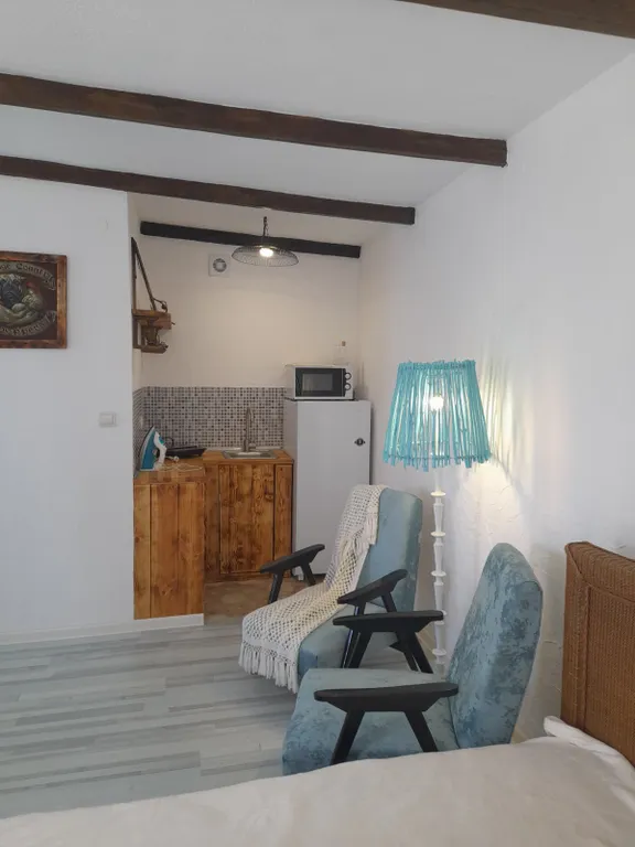 Уютный дом-студия