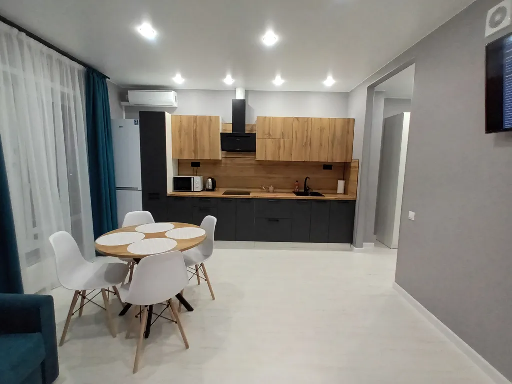 Шикарная квартира в новом доме с евроремонтом