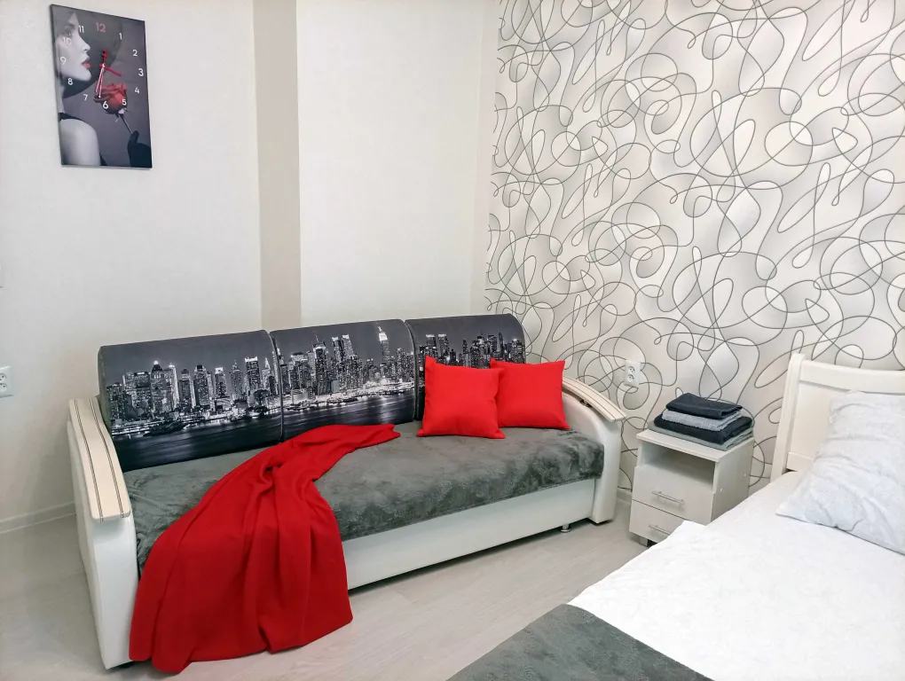 Современная квартира с видом на закат