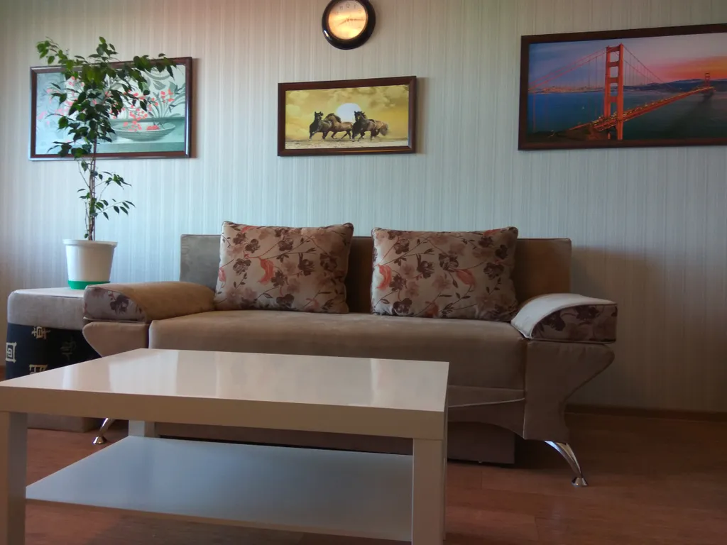 Просторная квартира рядом с Дворцом Единоборств и Аэропарком