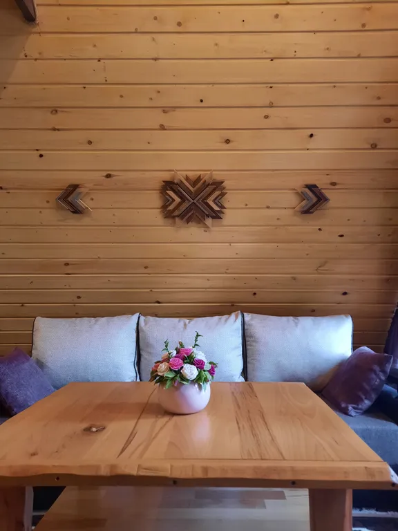 Гостевой дом в сосновом бору с горной рекой на территории