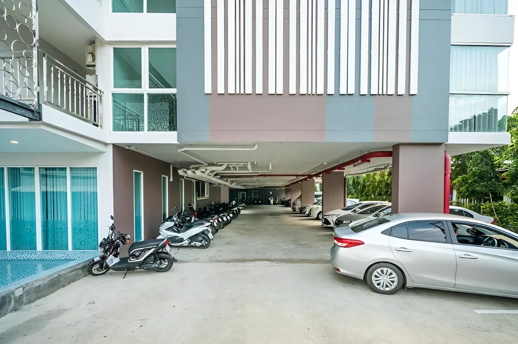 Ката Студия  после ремонта с отличным видом на сад в Ozone