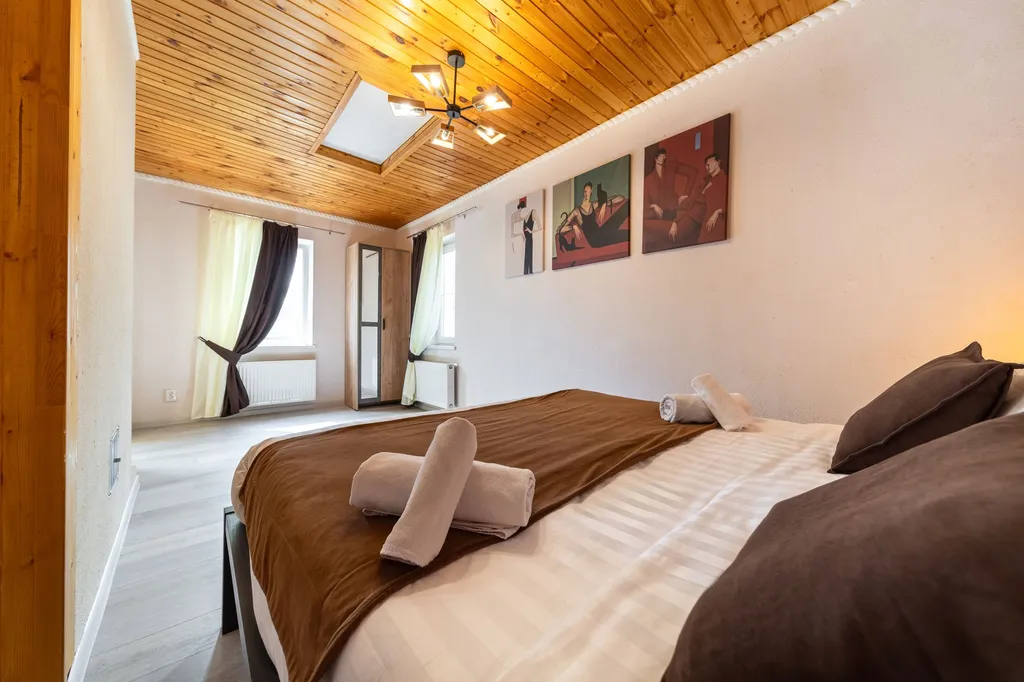 Коттедж Двухэтажный коттедж для семейного отдыха — Рублёво