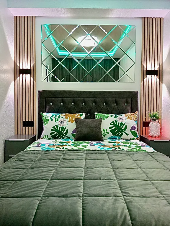 Квартира Апартаменты с бассейном у моря — Анапа