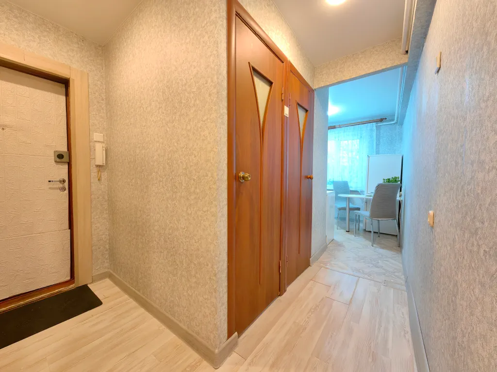 Отличное расположение: 1-к кв на Дзержинского, рядом с "Звездочкой"