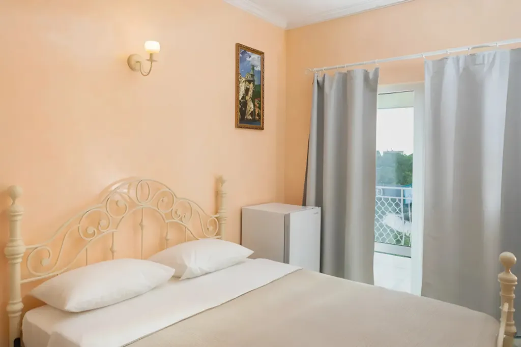 Квартира Комната — аренда посуточно в Заозёрное