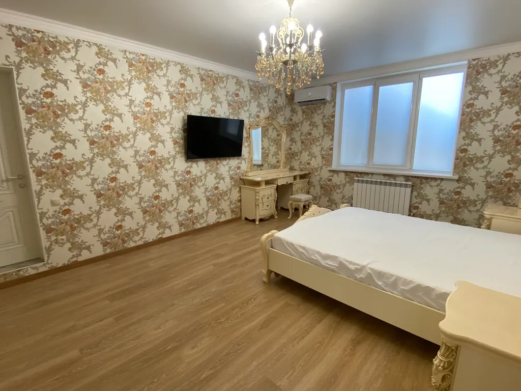 Квартира у моря для семейного отдыха с бассейном террасой и мангальной