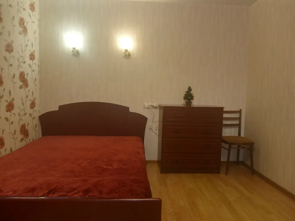 Уютная изолированная комната в квартире в Советском районе