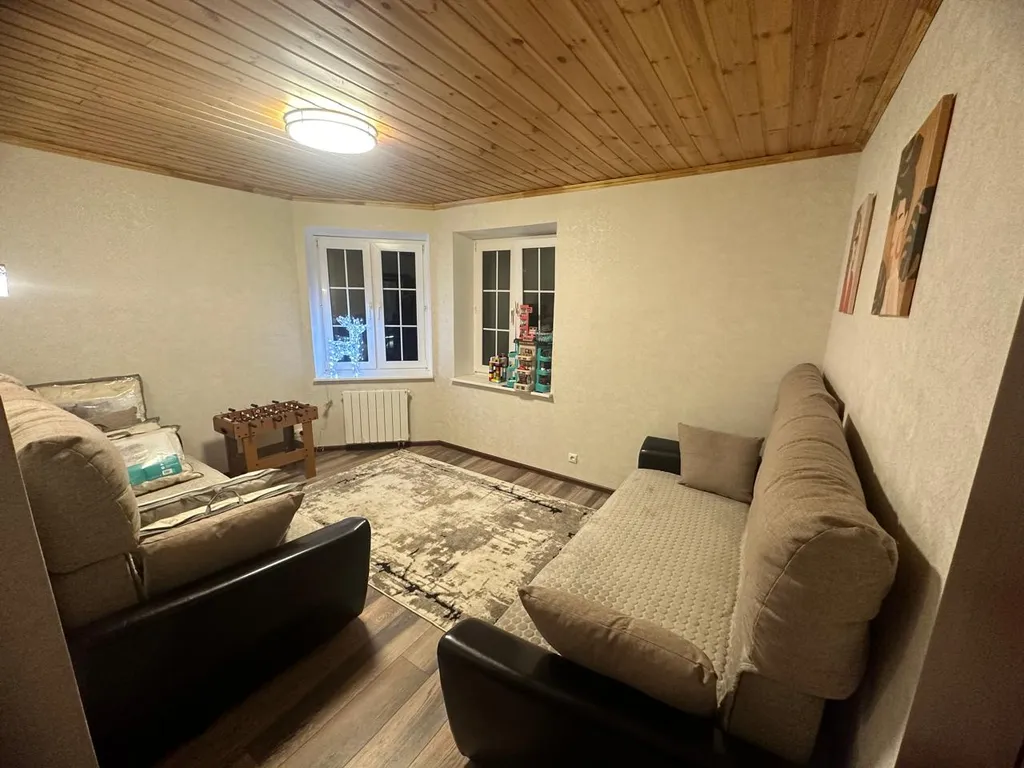 4-комнатный Дом