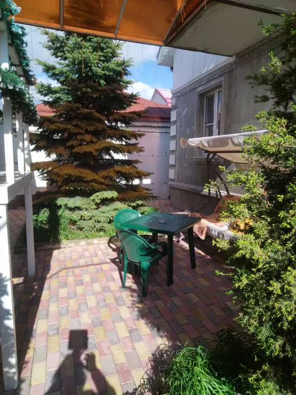 Уютный домик в центре города