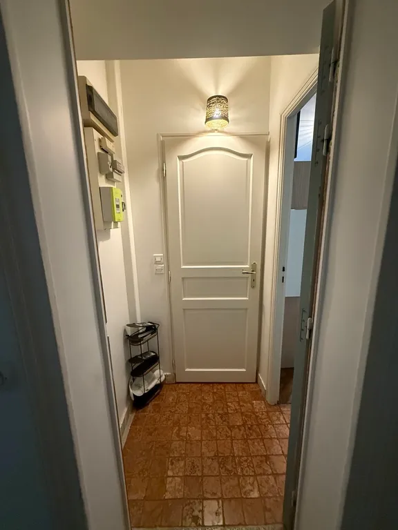 Эйфелева башня, центр