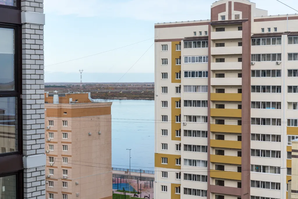 Квартира с видом на реку Зея