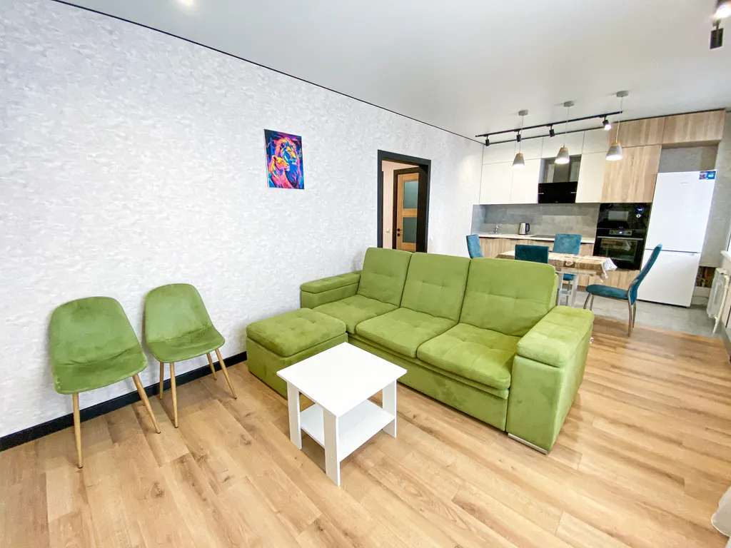 Шикарная евродвушка с красивым видом из окна