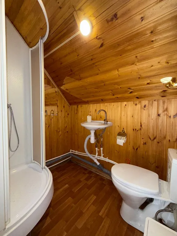 Дом для мероприятий и праздников до большой компании