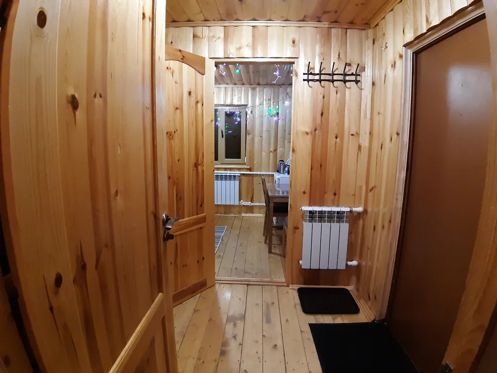 Коттедж Двухкомнатный домик с верандой — Архыз