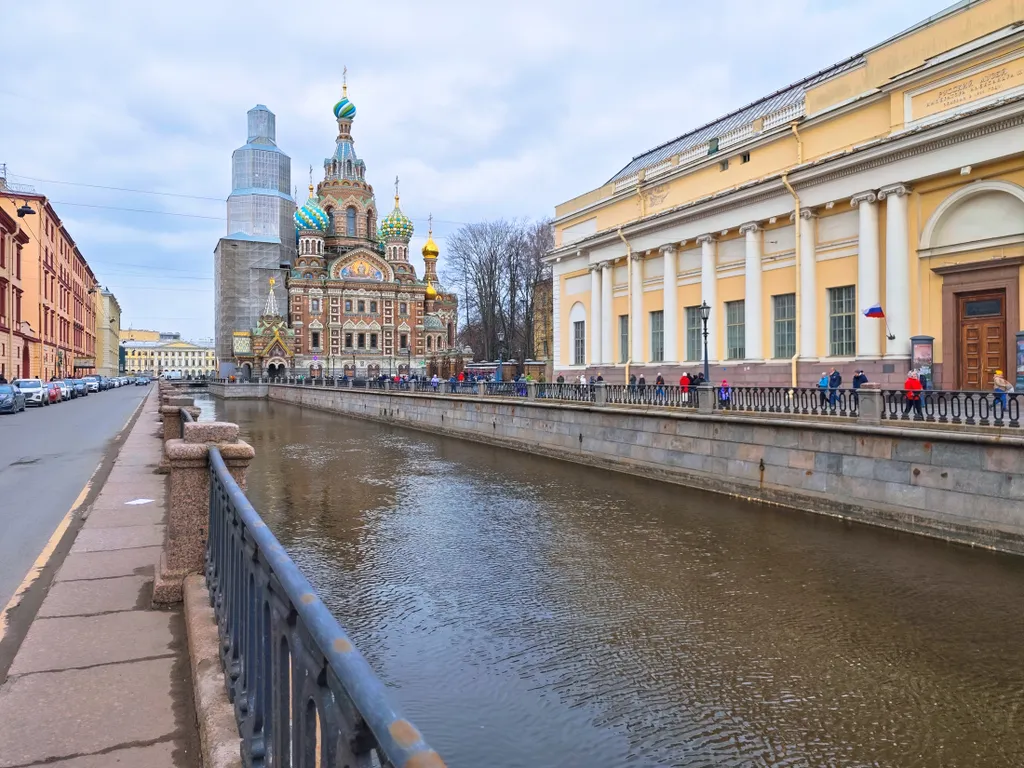 Квартира Двухкомнатная квартира с видом на канал Грибоедова — Санкт-Петербург