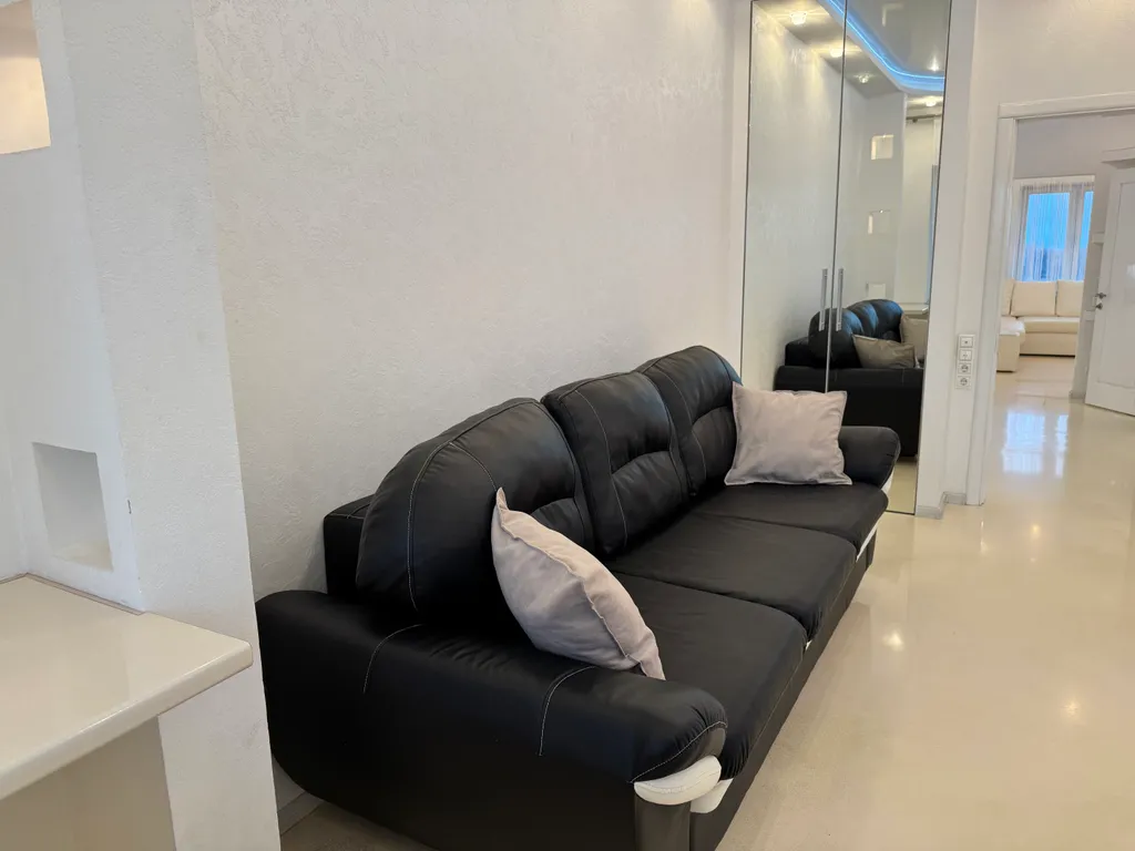 Квартира Стильные 3к апартаменты Апарт-Комфорт с панорамными балконами — Ярославль