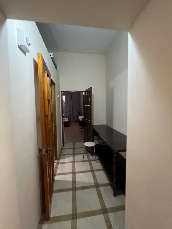 Квартира Комфортная просторная квартира под ключ в 300 метрах от моря — Сухум