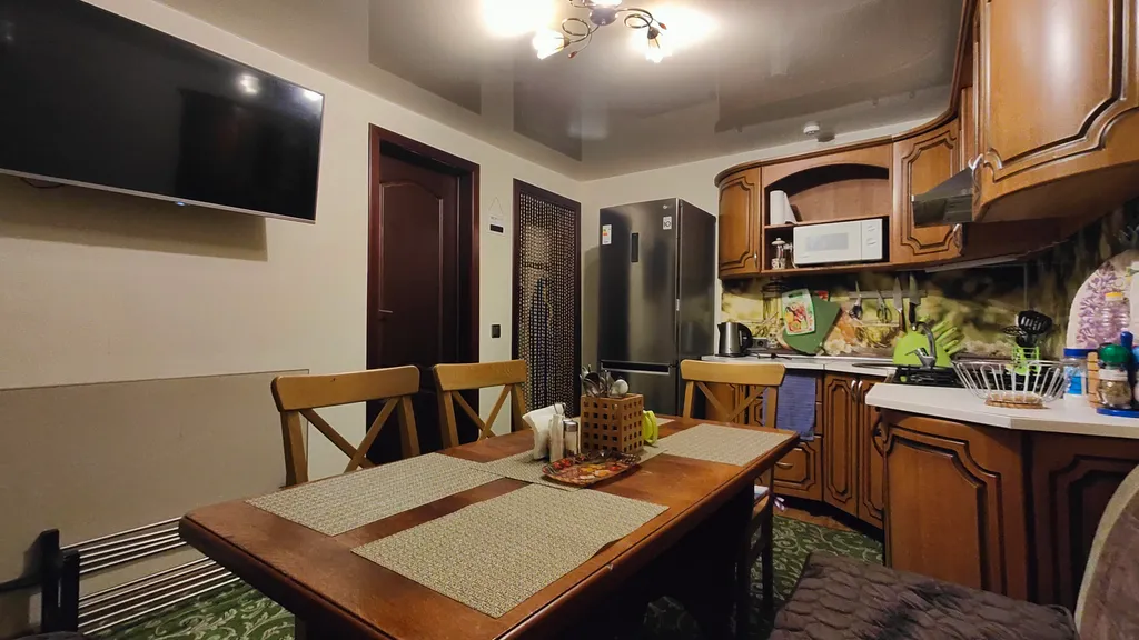 Домик с садом под ключ в пешей доступности от моря