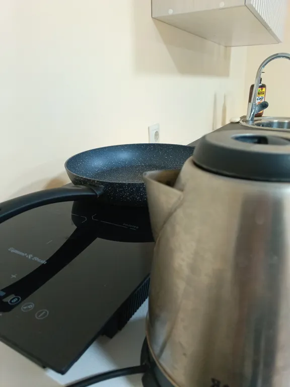 Квартира в доме с райским садом под смотровой площадкой и близ моря