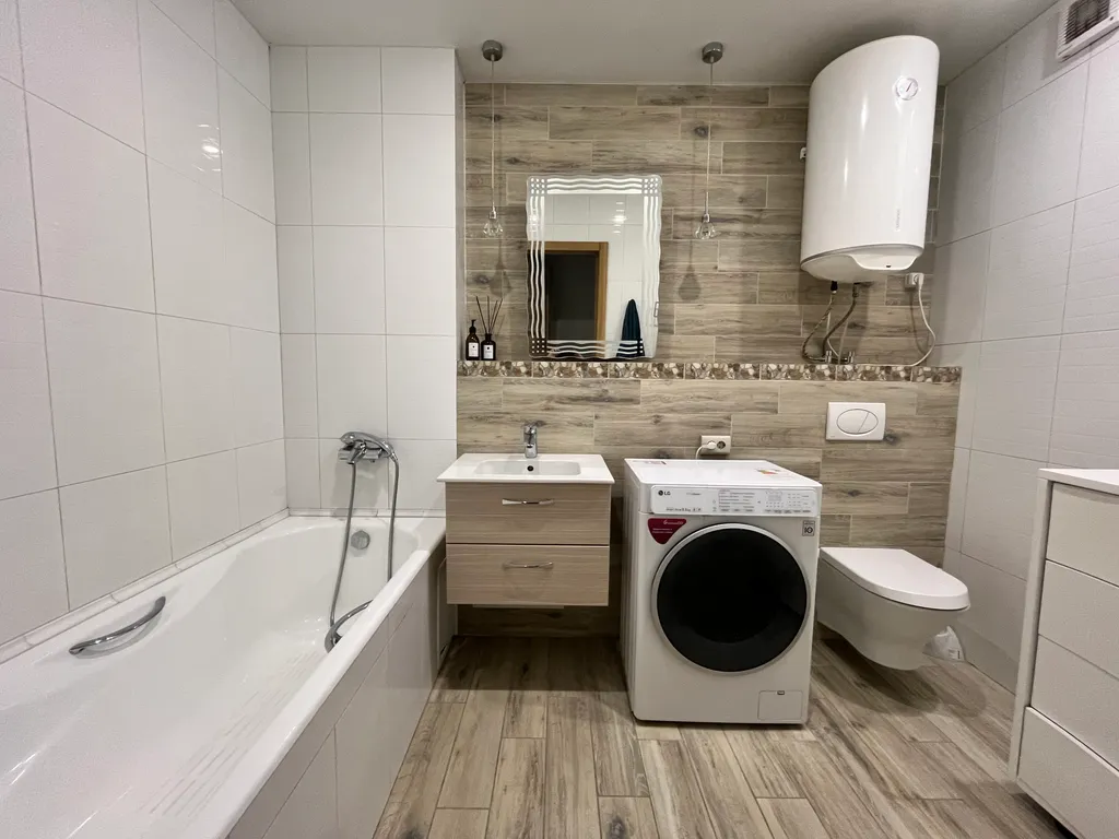 Шикарная трёшка