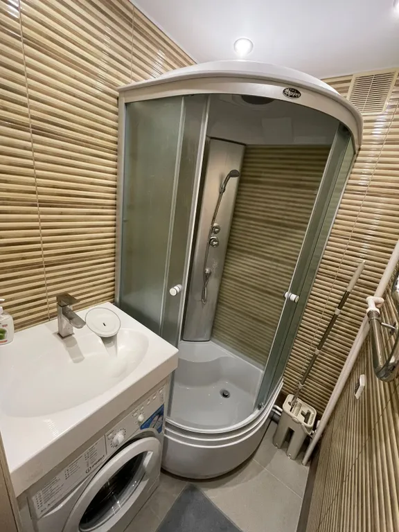 Квартира Уютная квартира рядом бассейном — Кириши