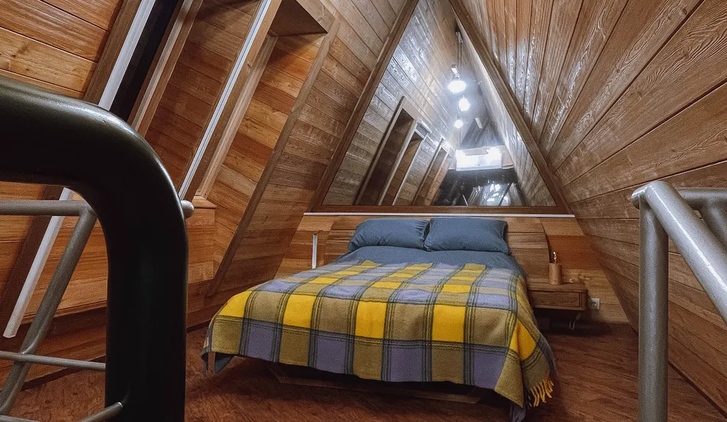 Коттедж A-Frame вид на озеро и лес — аренда посуточно в Мельниково