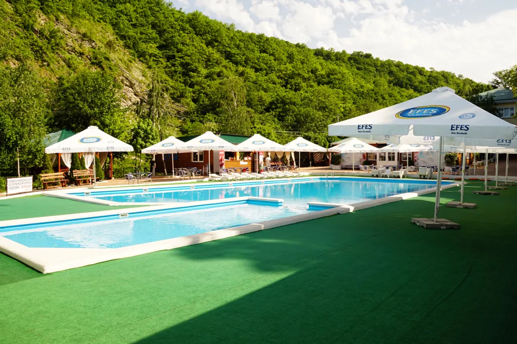 Квартира на набережной