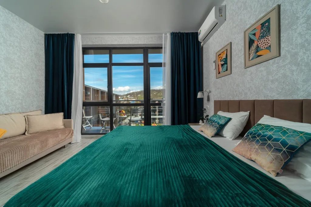 Апартаменты семейные в комплексе бизнес класса с бассейном