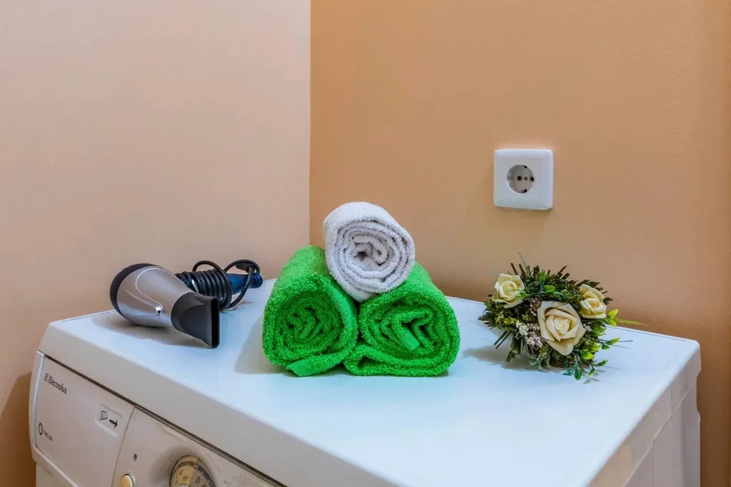 Студия с лоджией для 4-х гостей