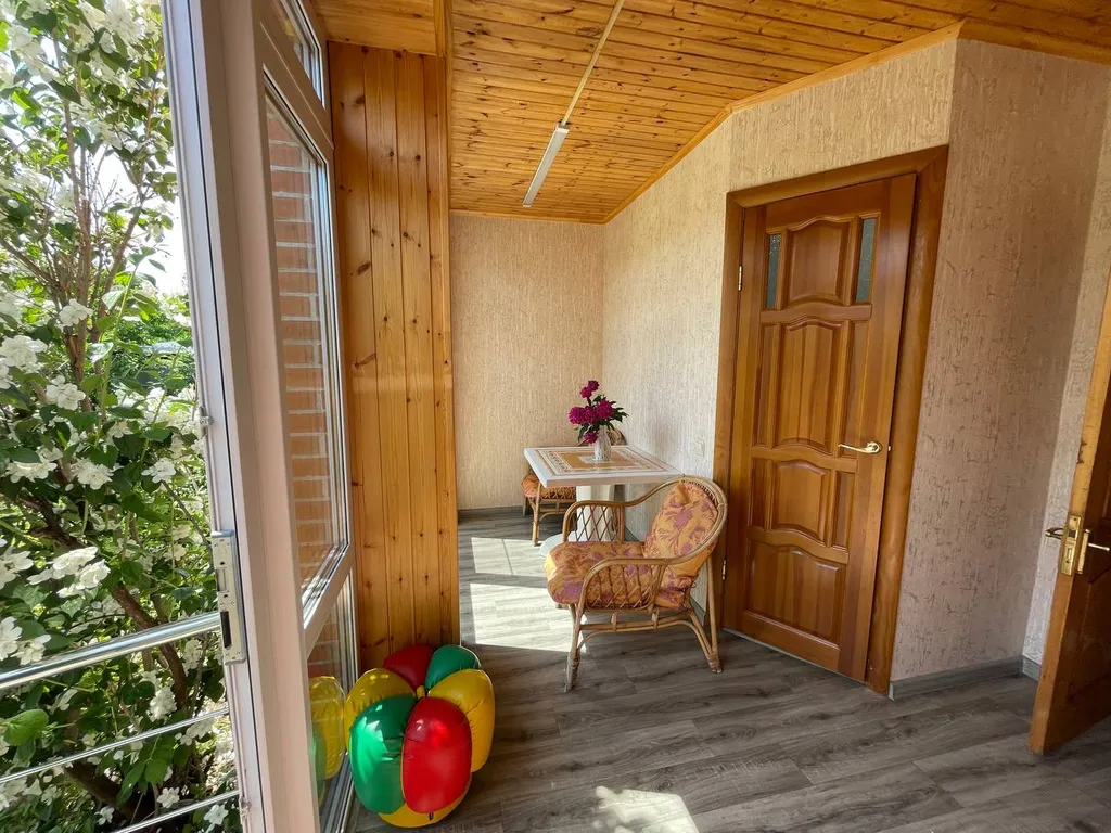 Коттедж Дом на берегу озера — Нефтегорск