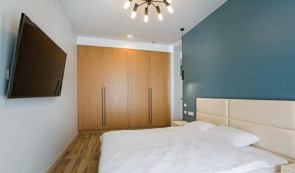 Апартамент на набережной с видом на горы