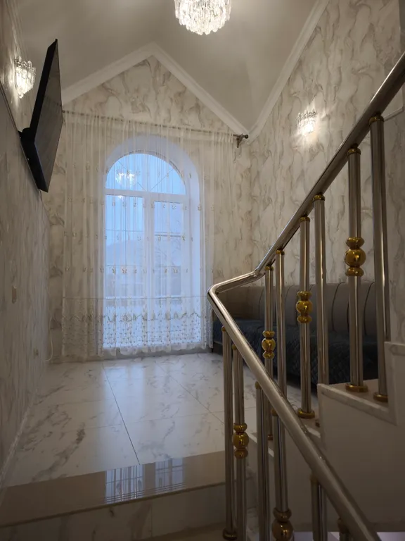 Новый дом с видом на горы