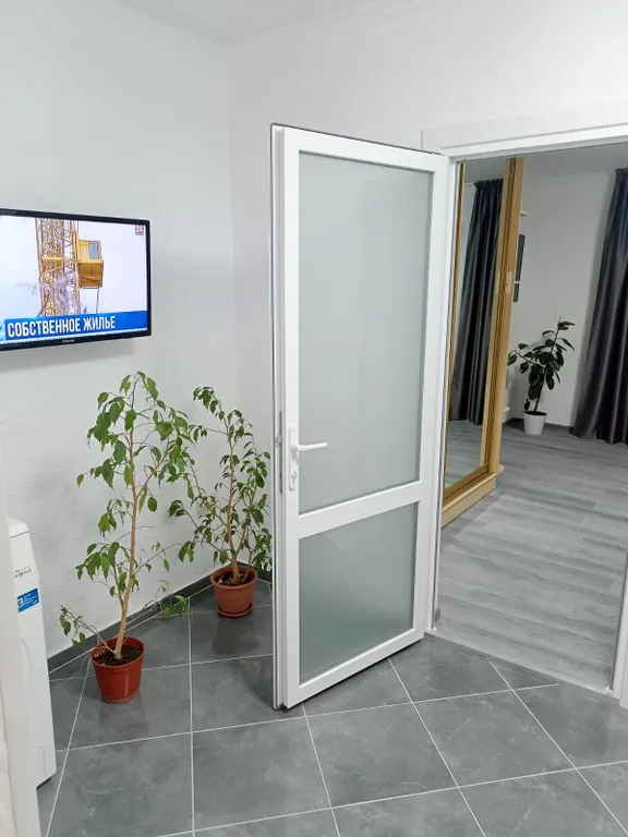 Двухкомнатная квартира возле моря