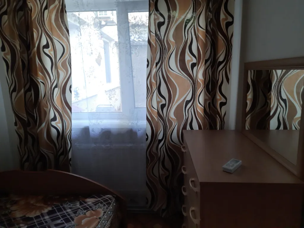 Квартира 2-комнатная Квартира — Евпатория