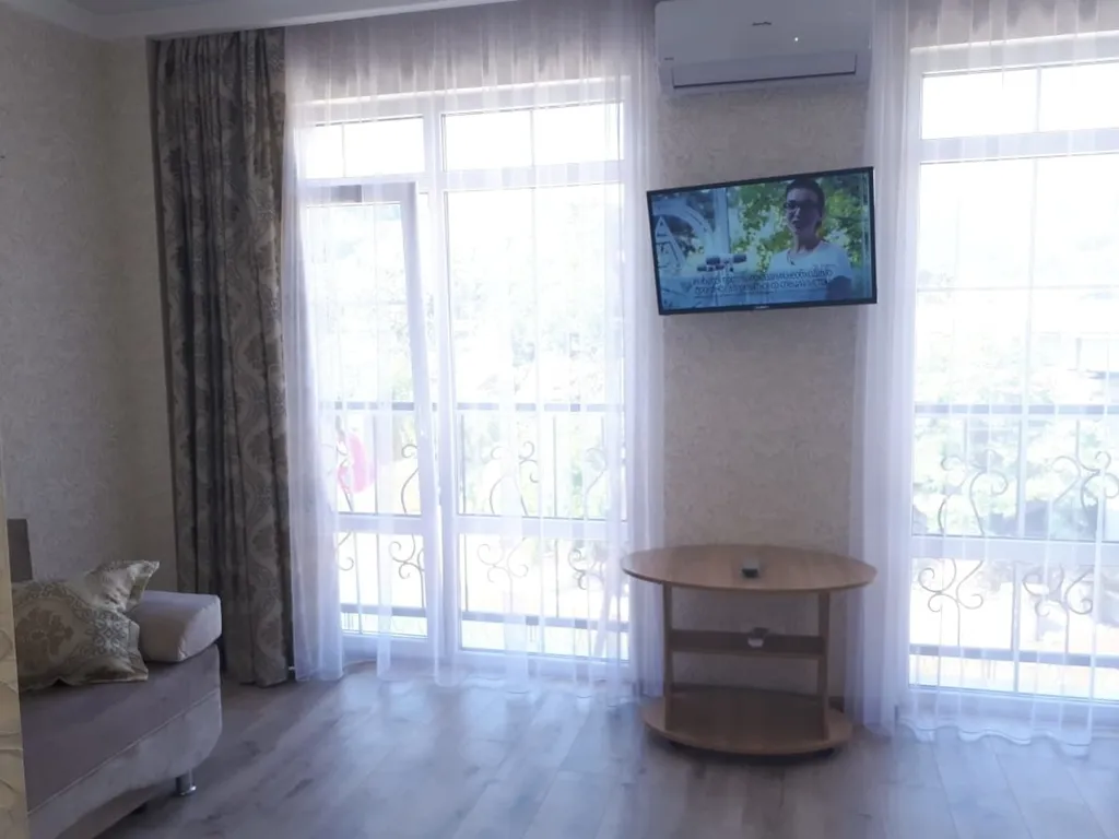 Квартира-студия с отдельной спальней