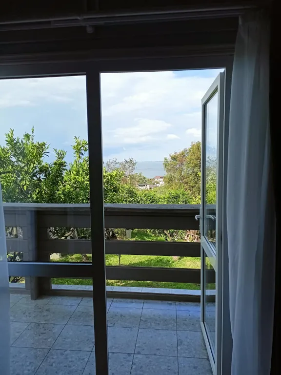 Домик №2 с шикарным видом на море