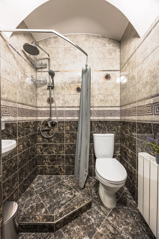 Квартира Квартира Трехместная студия на набережной канала Грибоедоева — Санкт-Петербург